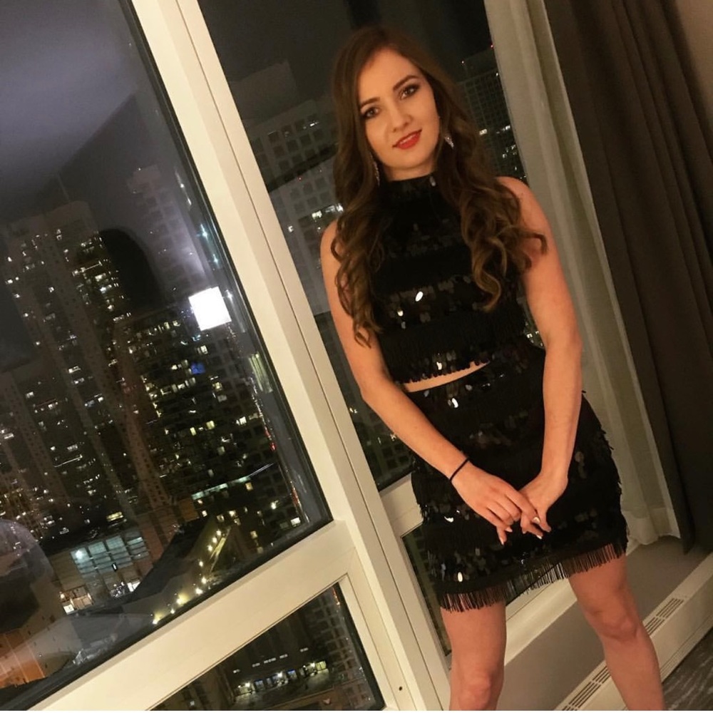 Worn once for a New Year’s Eve. Sequin two piece outfit/ dress.